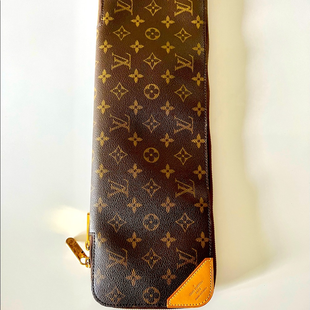 Louis Vuitton Men’s Tie Holder